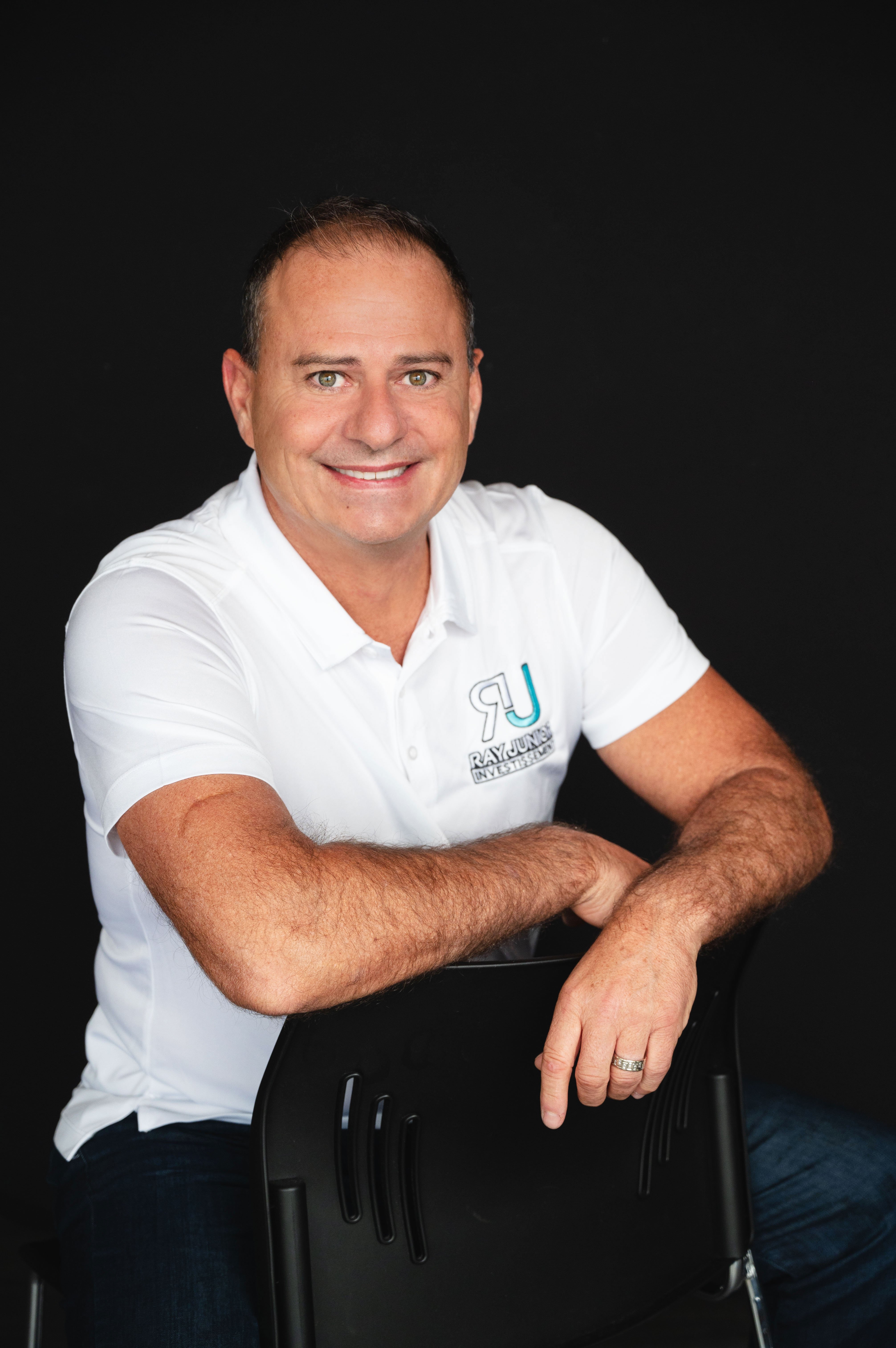 Ray Junior Courtemanche (1)